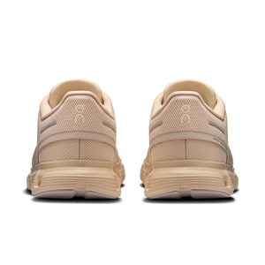 Women's Cloud 6