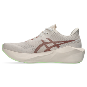 Women's Novablast 6