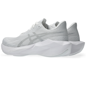 Women's Novablast 6